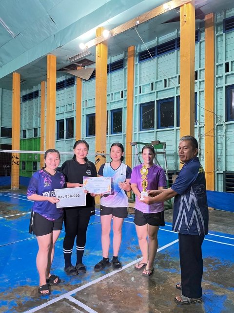 Juara 3 Badminton Ganda Putri Pekan Pemuda sedaera