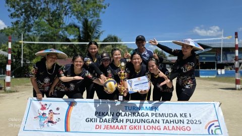 Juara 1 Vollyball Putri pekan pemuda Sedaerah puju