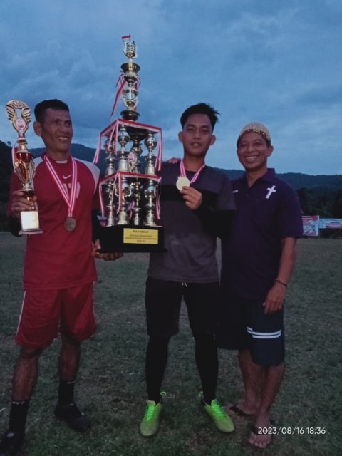 Juara 1 Sepak bola putra 17 agustus tahun 2023